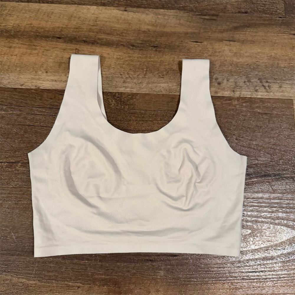 Victoria's Secret Beige Seamless Wire-Free Bralette Size XS Neutral Comfort